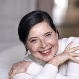 Isabella Rossellini in uno scatto di Peter Lindbergh per la campagnia Lancome Regenerist