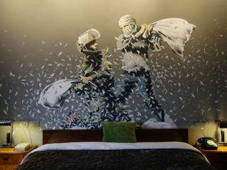 walled off hotel banksy betlemme